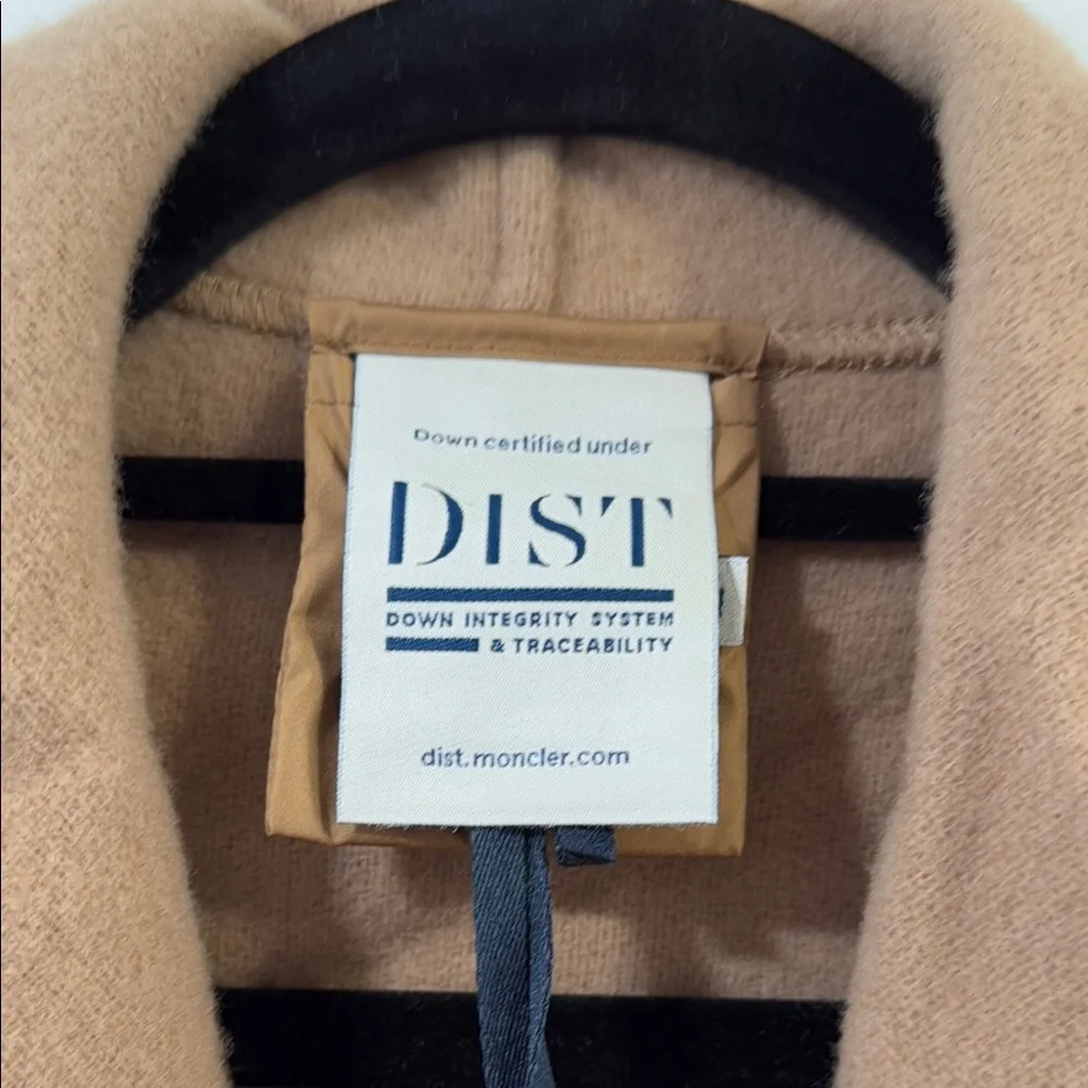 NWT Moncler Tan Cape with Fringe Detail - Picture 7 of 8